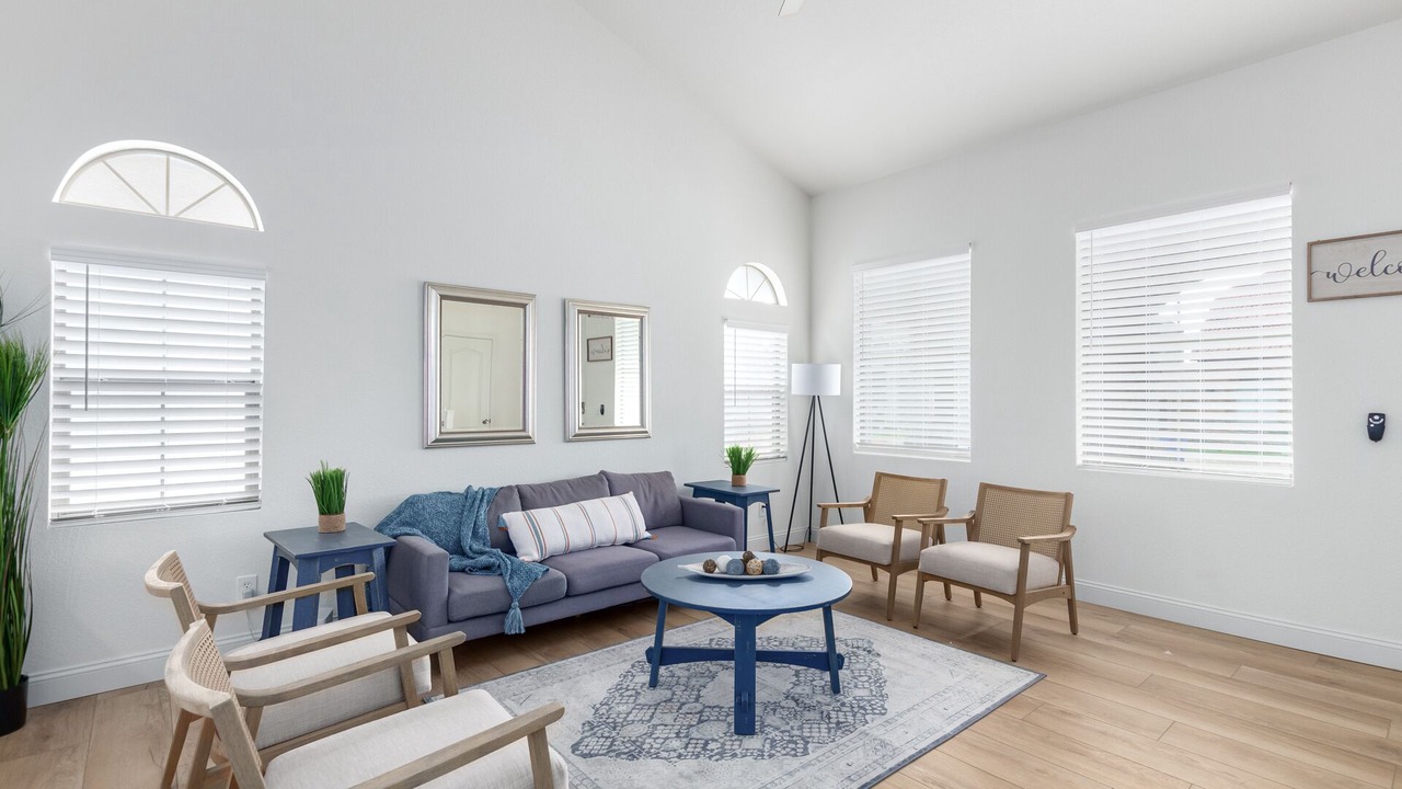 Photo of Livingroom in San Michelle