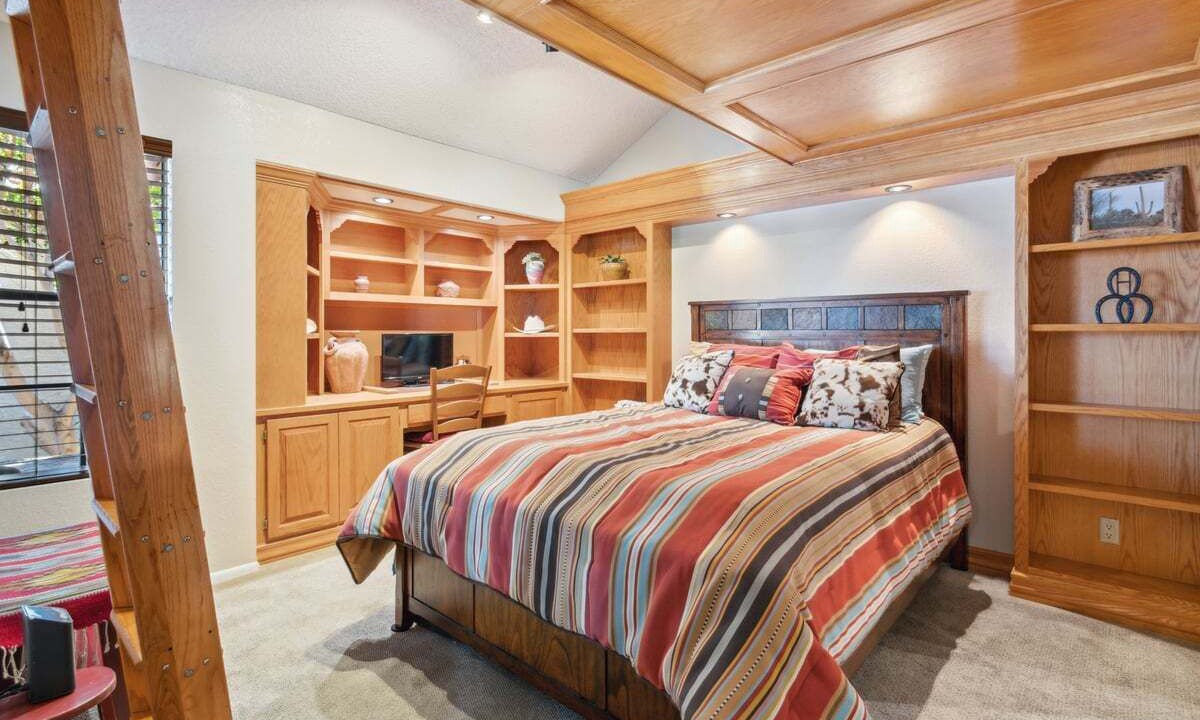 Photo of Bedroom in Scottsdale Ranch