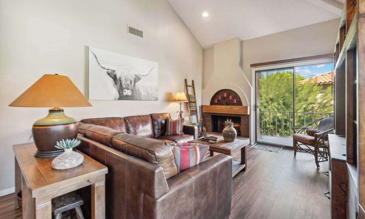 Photo of Livingroom in Scottsdale Ranch