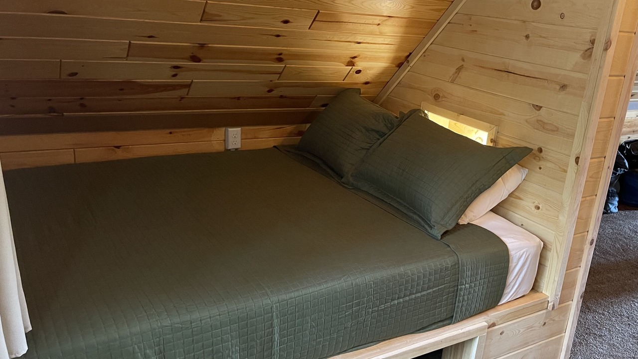 Photo of Bedroom in Strawberry