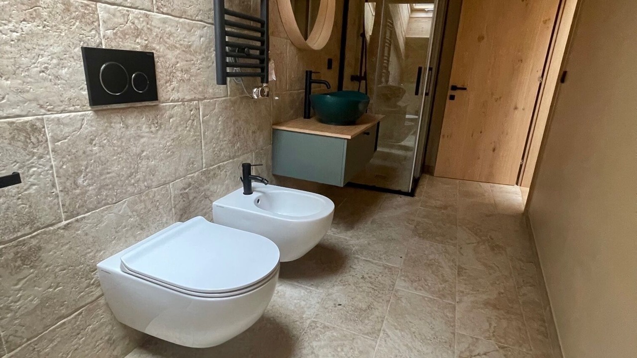 Photo of Bathroom in Ton