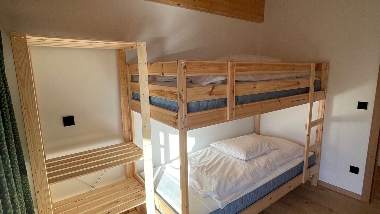 Photo of Bedroom in Ton