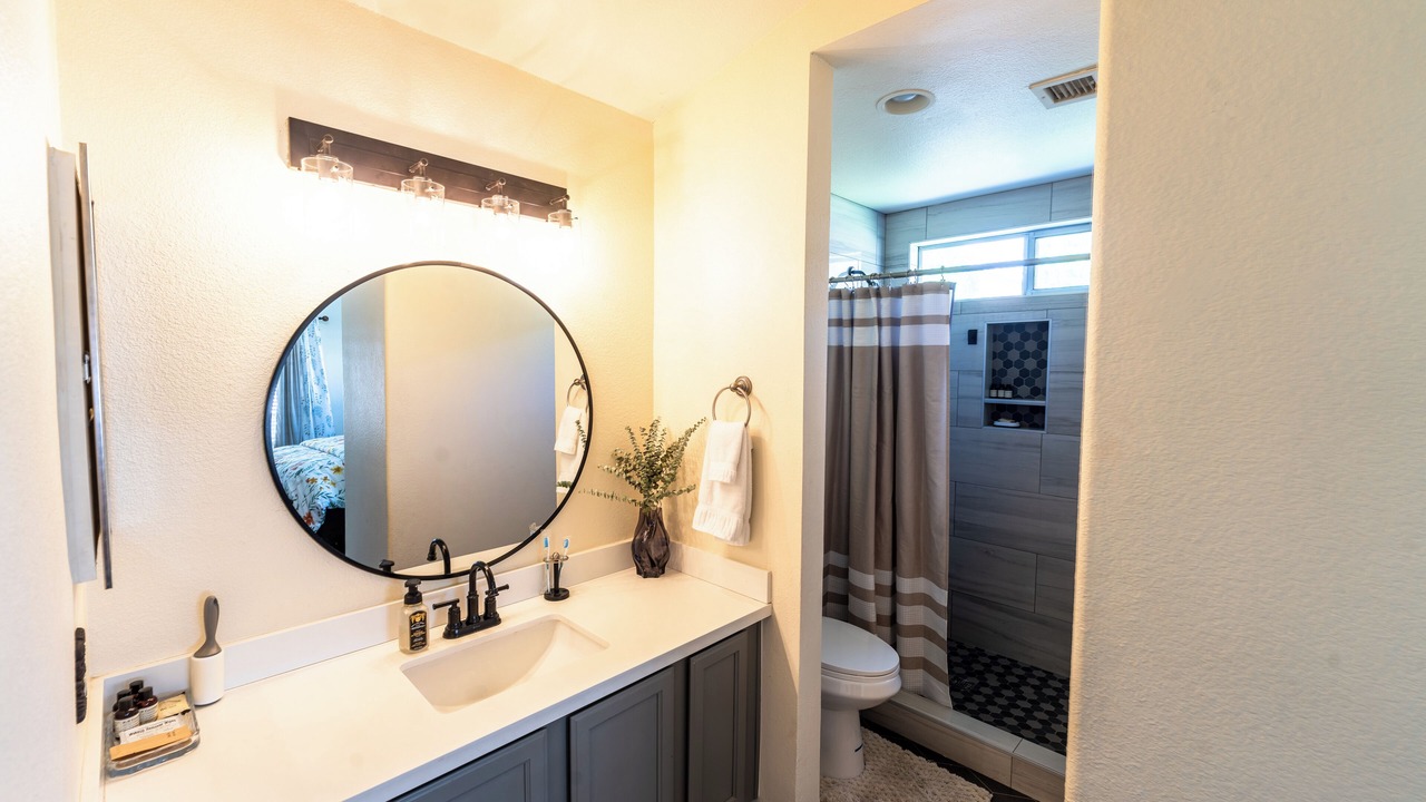 Photo of Bathroom in Larissa