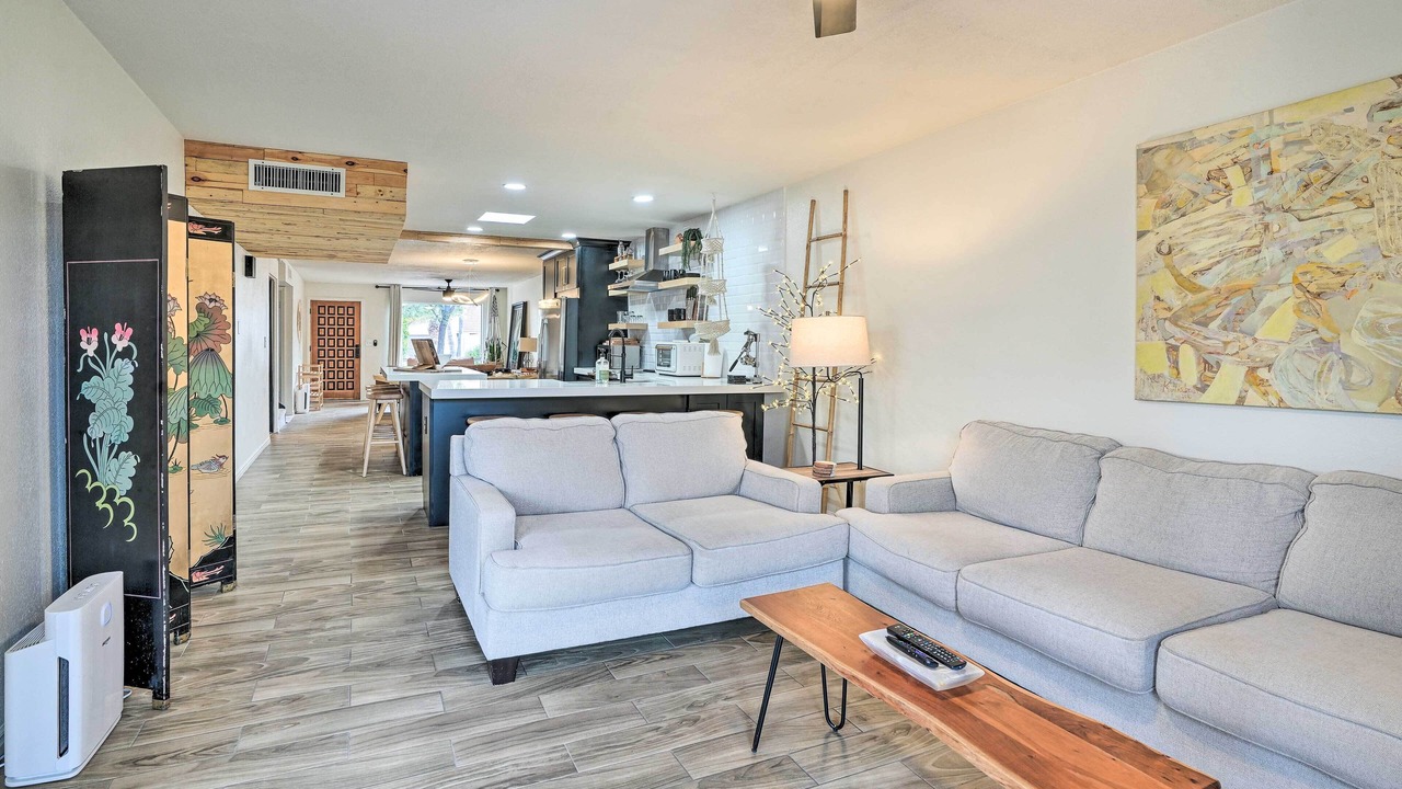 Photo of Livingroom in Litchfield Park