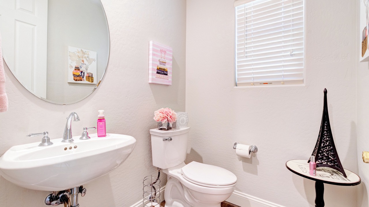 Photo of Bathroom in Talon Retreat