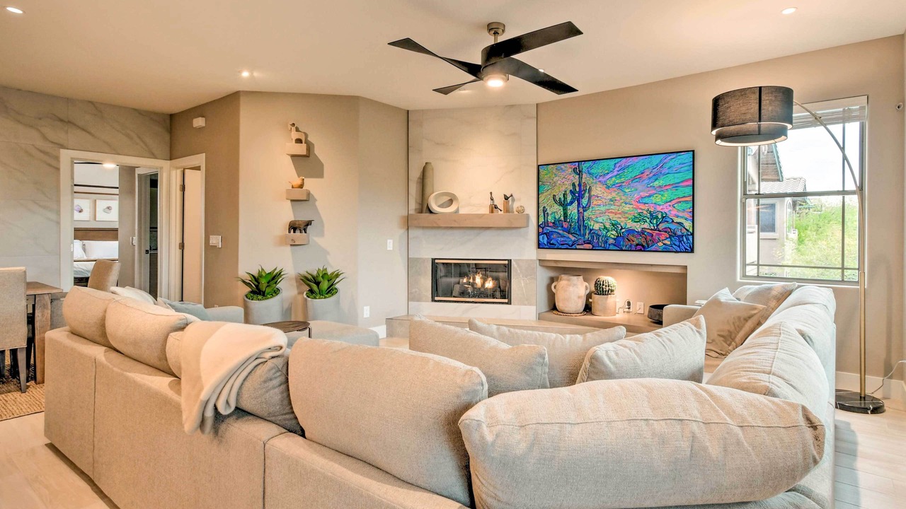Photo of Livingroom in Central Scottsdale