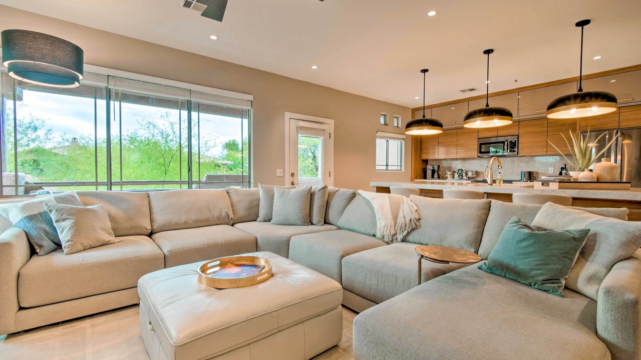 Photo of Livingroom in Central Scottsdale