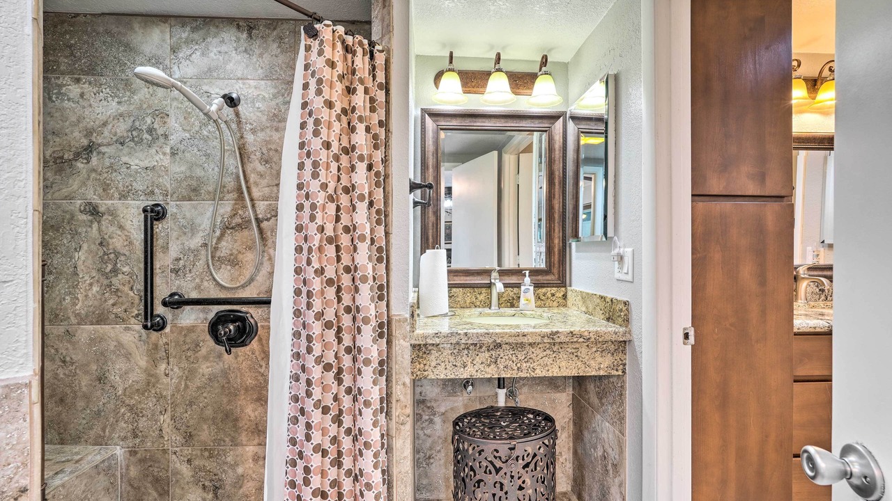 Photo of Bathroom in Village Grove