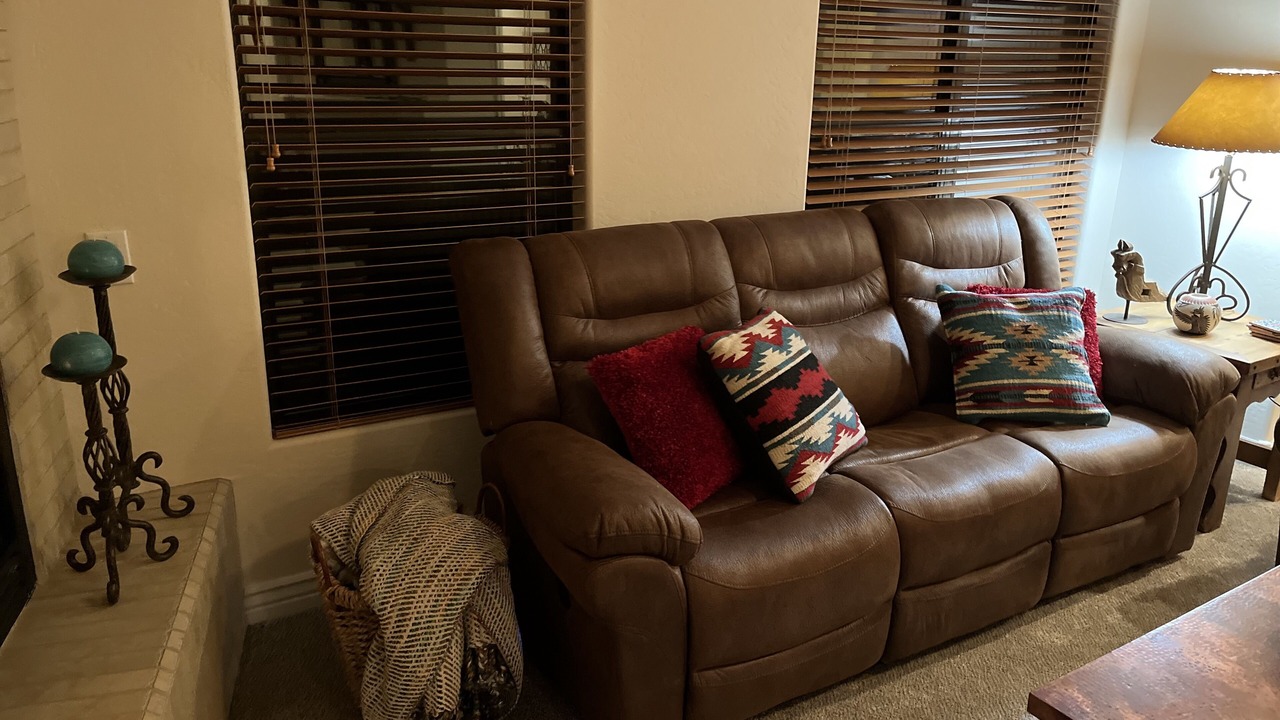 Photo of Livingroom in Desert Ridge