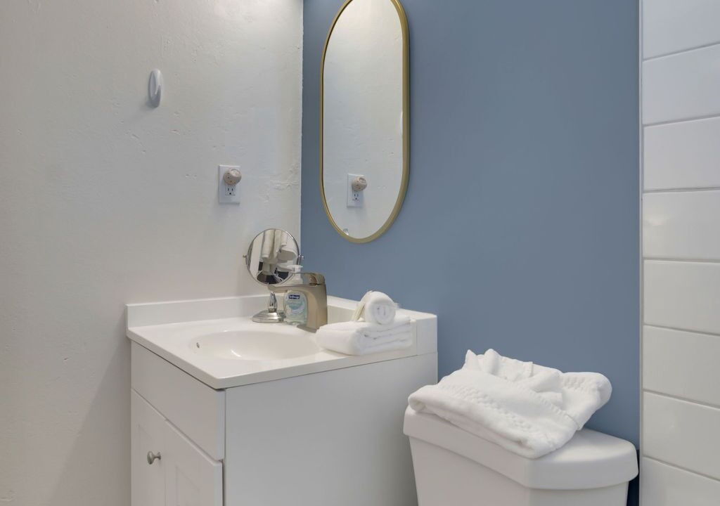 Photo of Bathroom in Harrison East South