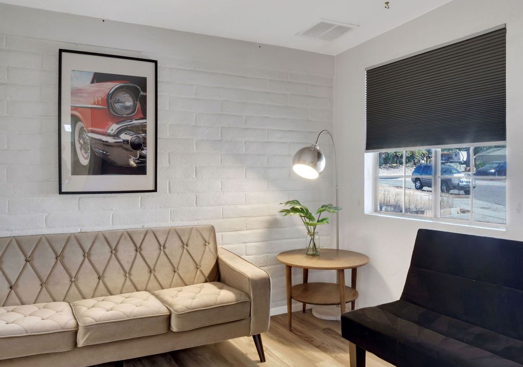 Photo of Livingroom in Harrison East South