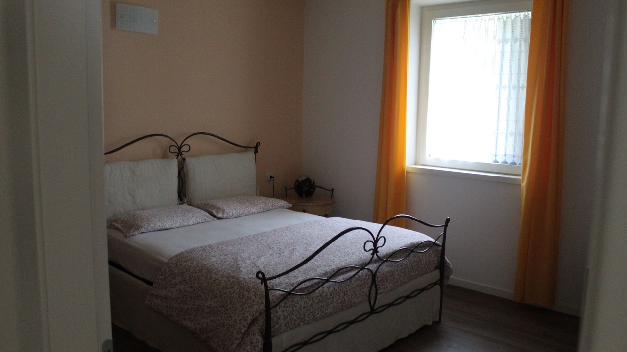 Photo of Bedroom in Tiarno di Sopra