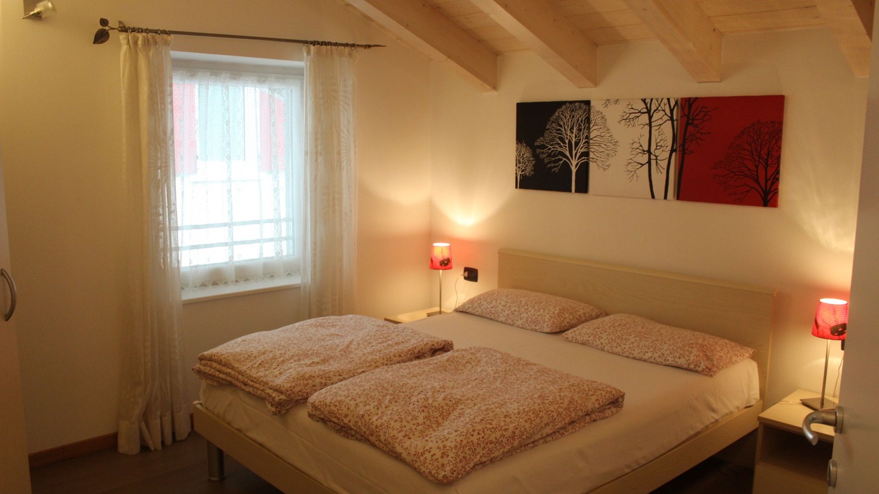 Photo of Bedroom in Tiarno di Sopra