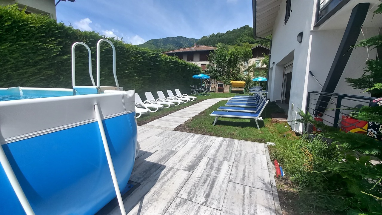 Photo of Patio Balcony in Tiarno di Sopra