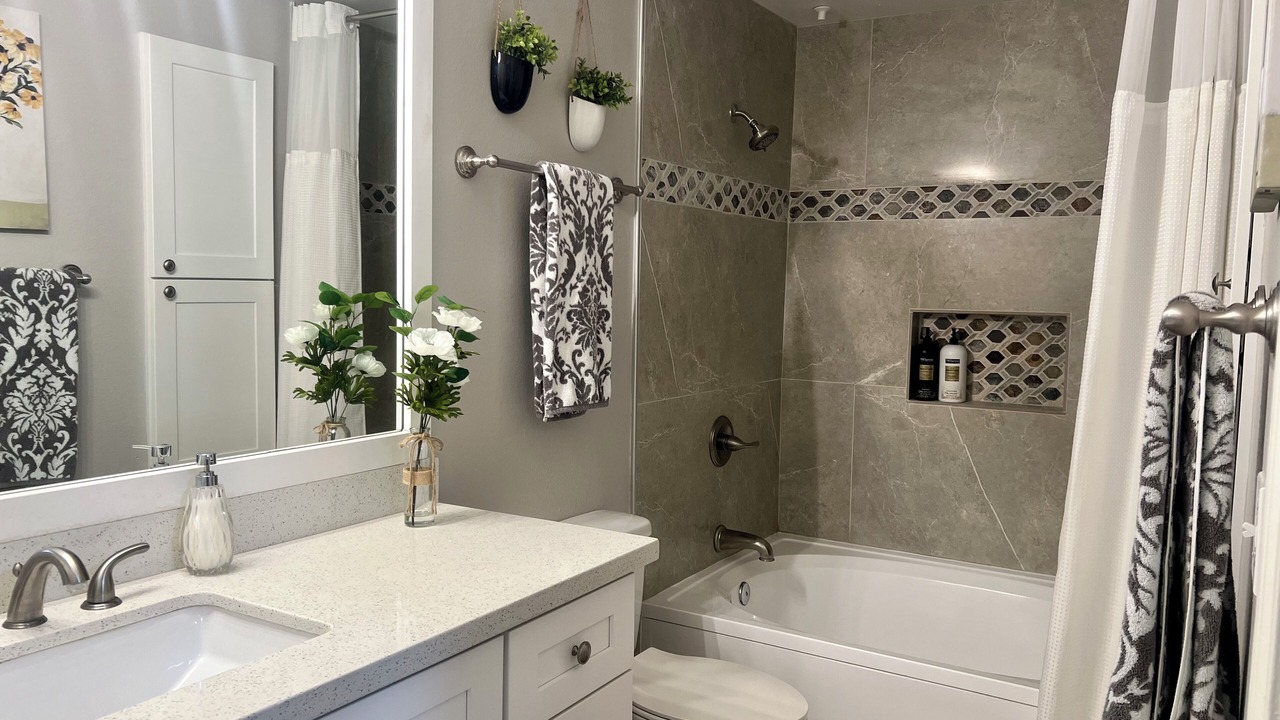 Photo of Bathroom in Desert Paradise Estates