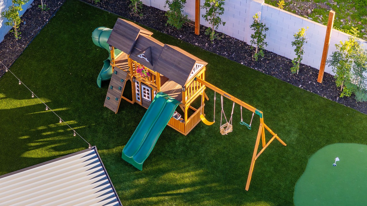 Photo of Outdoor in Marion Estates