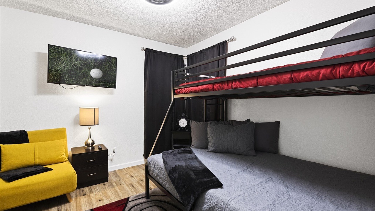 Photo of Bedroom in Mesa