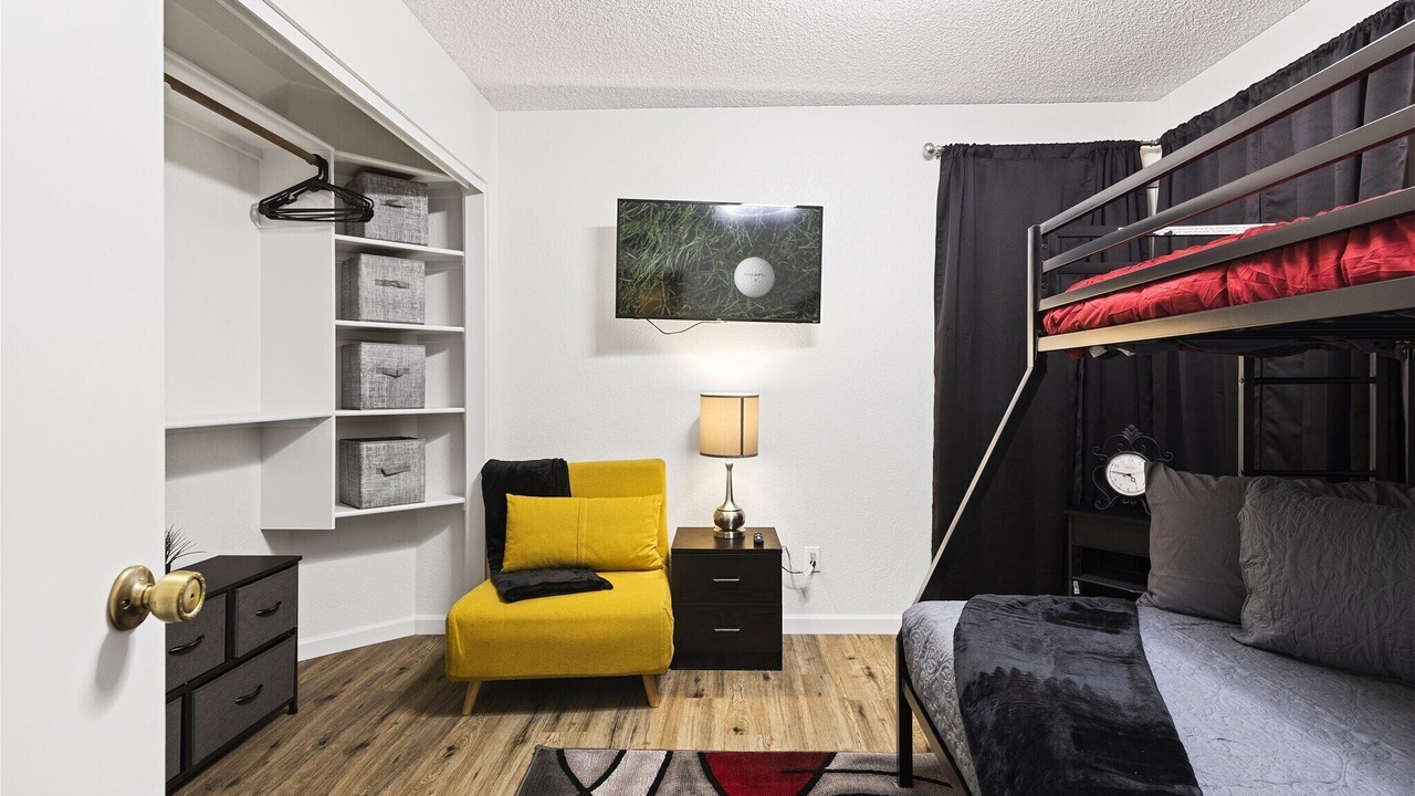 Photo of Bedroom in Mesa