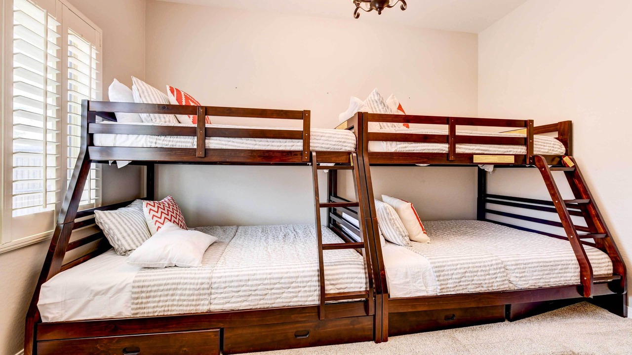 Photo of Bedroom in Queen Creek