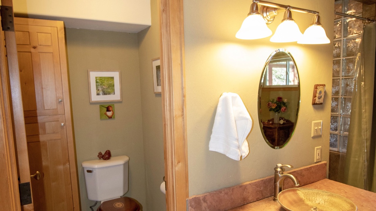 Photo of Bathroom in Mountain Club