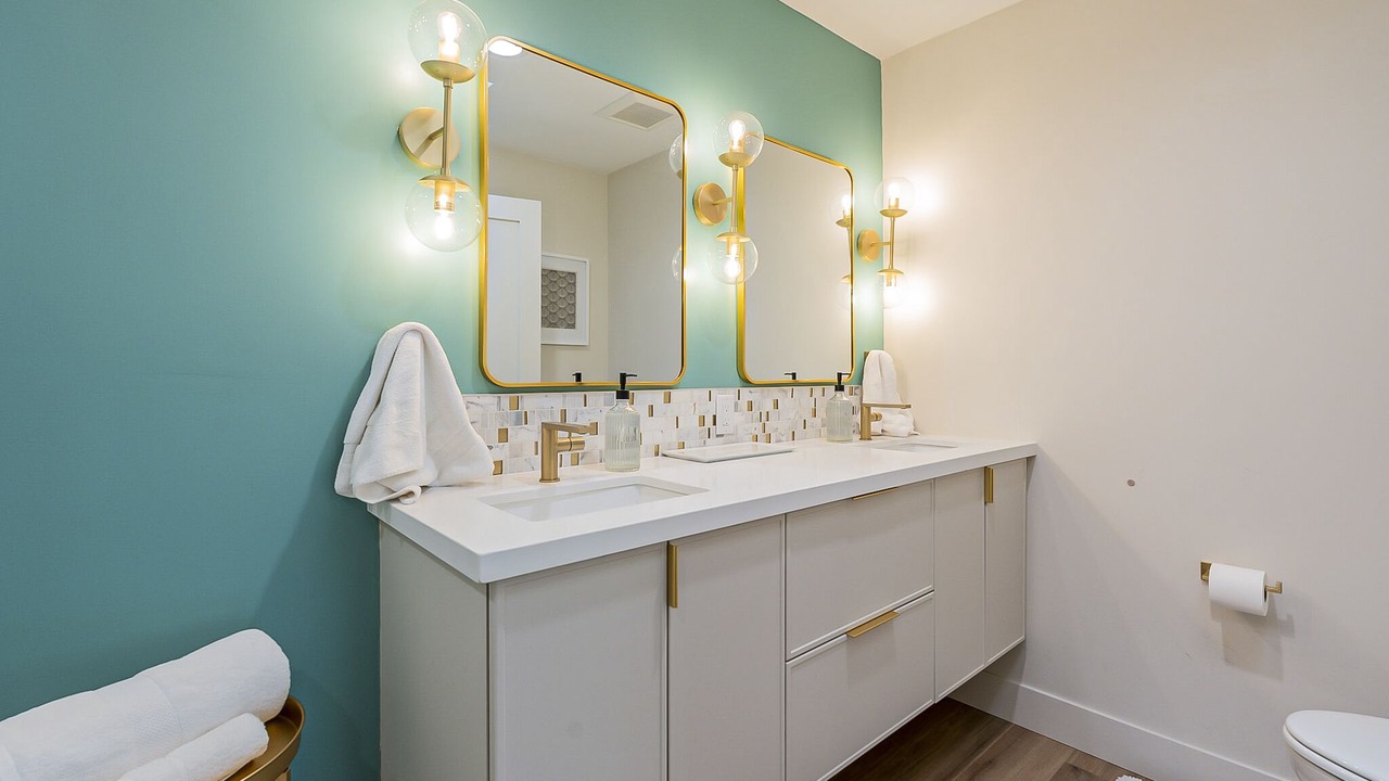 Photo of Bathroom in Desert View Village