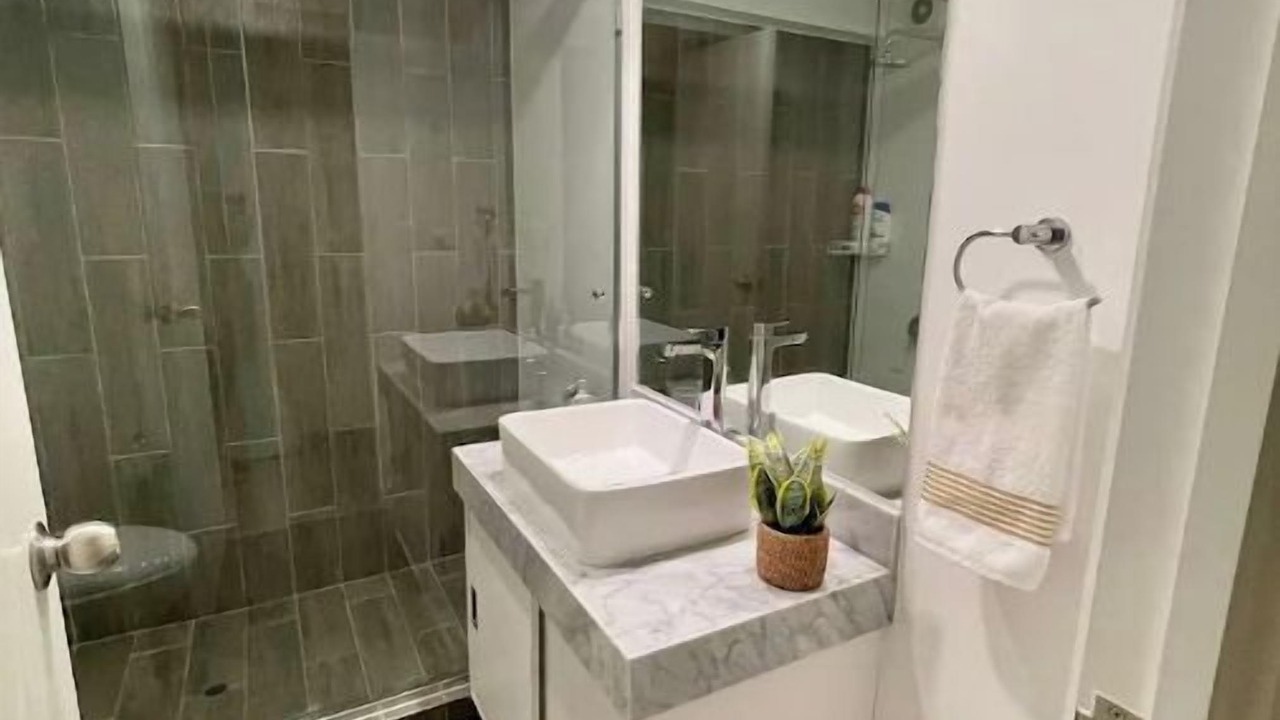 Photo of Bathroom in Leuro