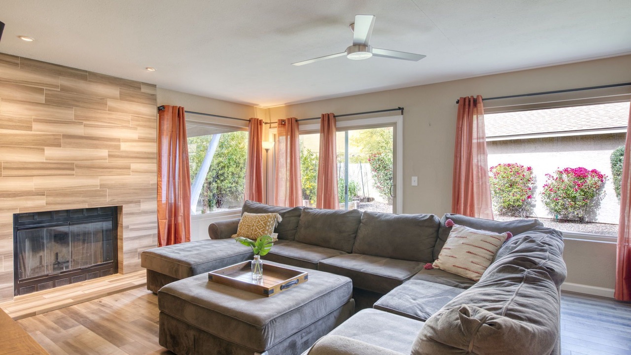 Photo of Livingroom in Ahwatukee Foothills