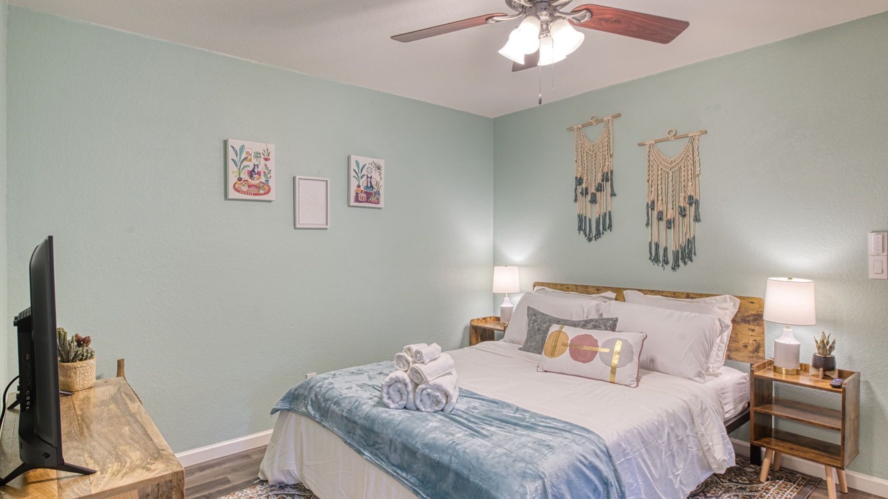 Photo of Bedroom in Ahwatukee Foothills