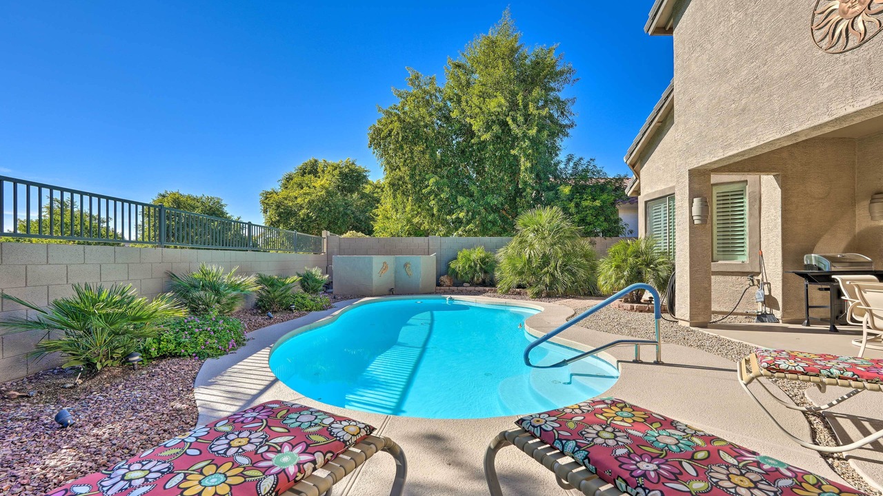 Photo of Outdoor in Rovey Farm Estates