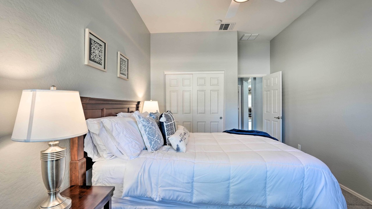 Photo of Bedroom in Rovey Farm Estates