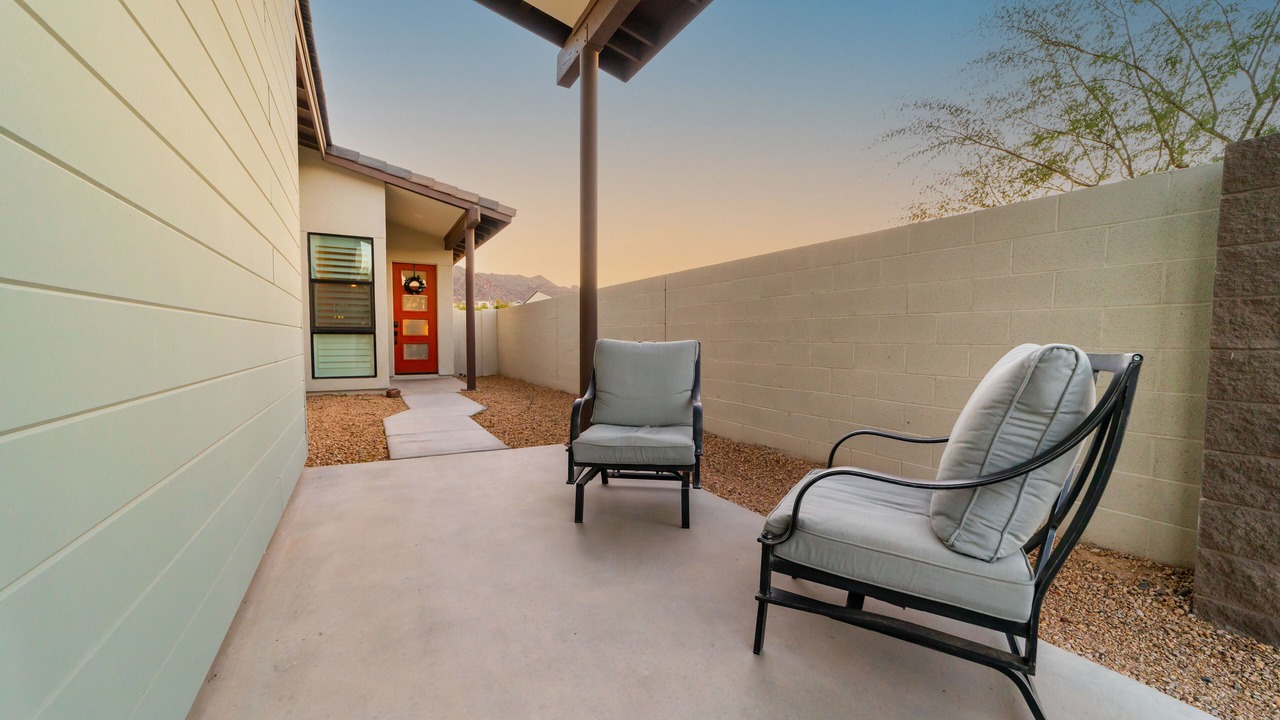 Photo of Patio Balcony in South Mountain