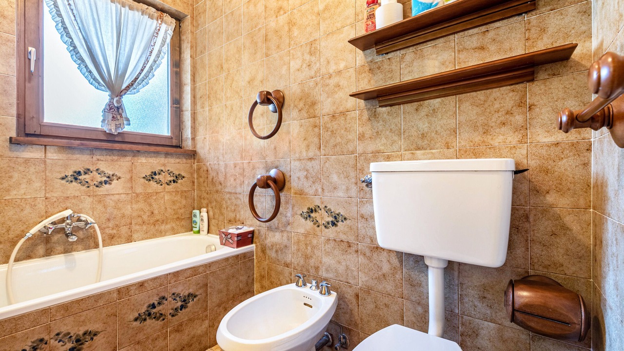 Photo of Bathroom in Pera