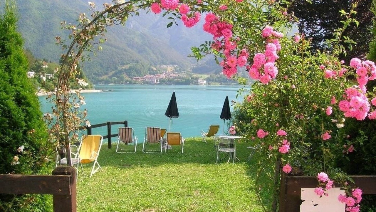 Photo of Patio Balcony in Val Maria-Pur