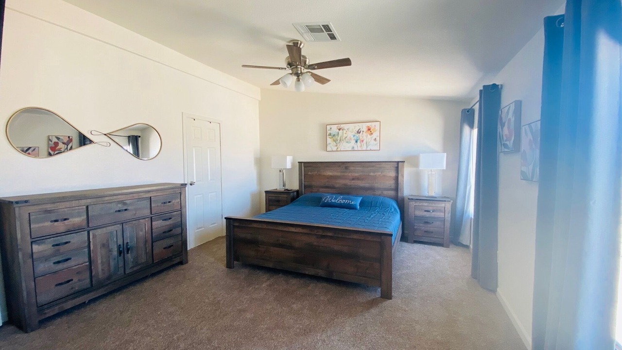 Photo of Bedroom in Meadview