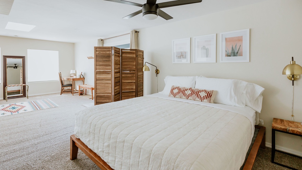 Photo of Bedroom in Oracle Heights Estates