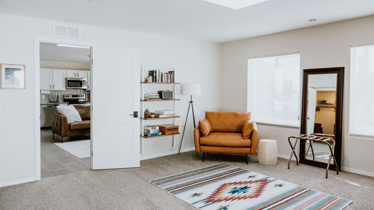 Photo of Livingroom in Oracle Heights Estates