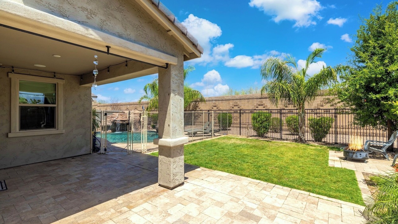 Photo of Patio Balcony in East Mesa