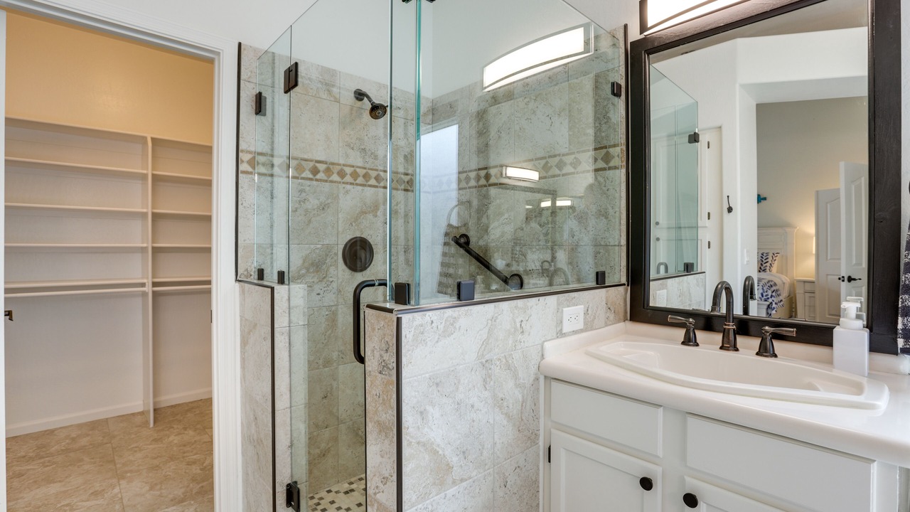 Photo of Bathroom in Tatum Ranch