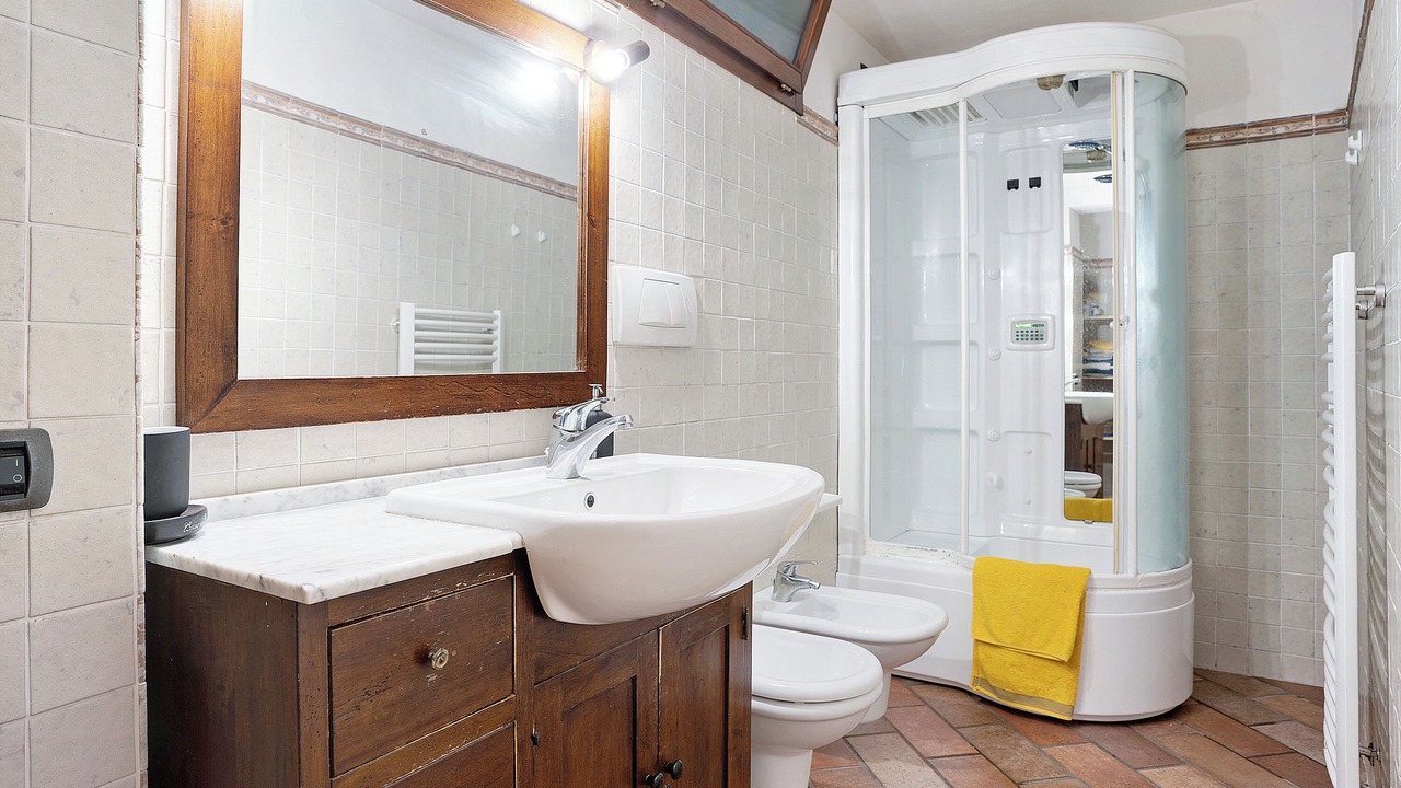 Photo of Bathroom in Canale di Tenno