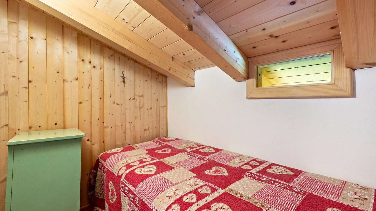 Photo of Bedroom in Tione di Trento