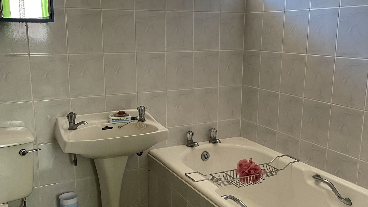 Photo of Bathroom in Amanzimtoti