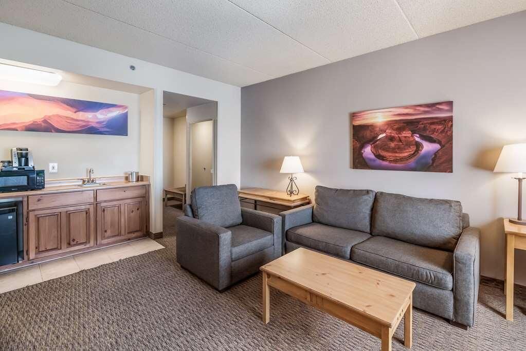 Photo of Bedroom in Palm Valley