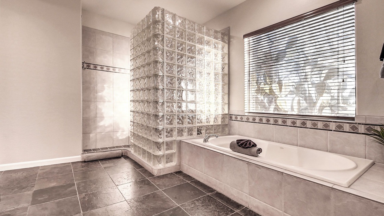 Photo of Bathroom in Pinnacle Peak