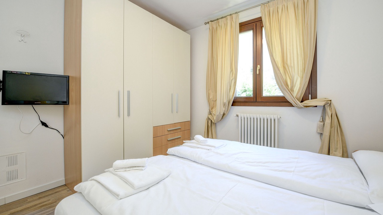 Photo of Bedroom in Carisolo