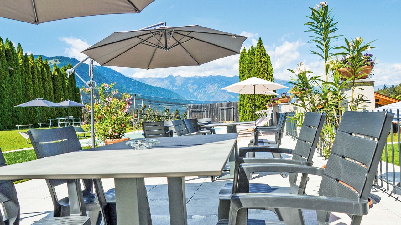 Photo of Outdoor in Lana