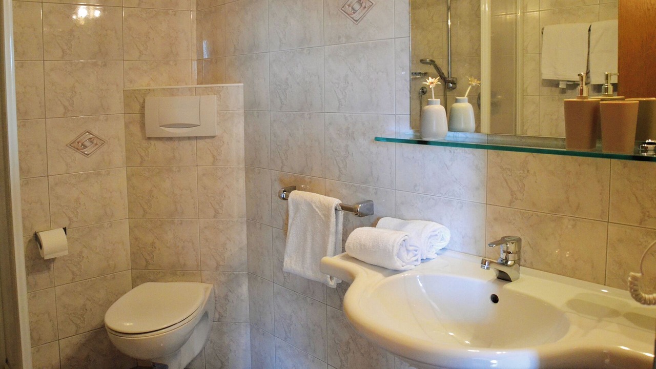 Photo of Bathroom in Lana