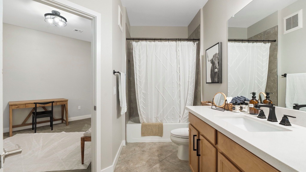 Photo of Bathroom in Ocotillo