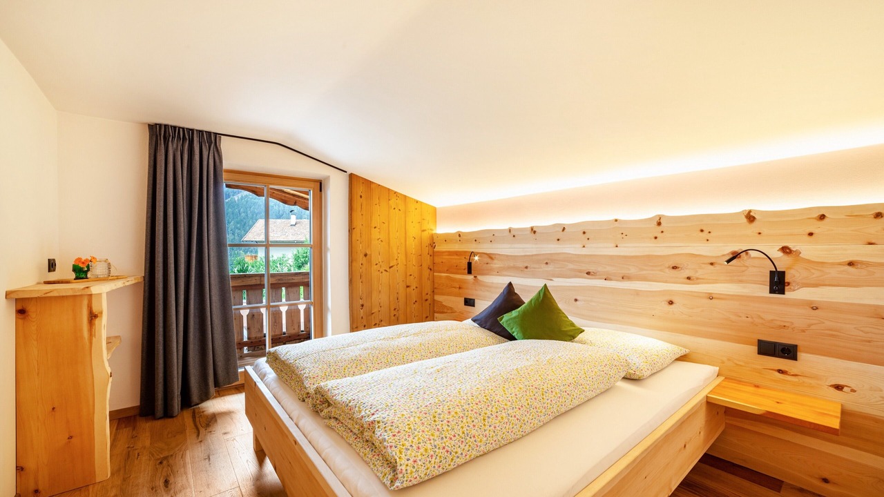 Photo of Bedroom in Caines