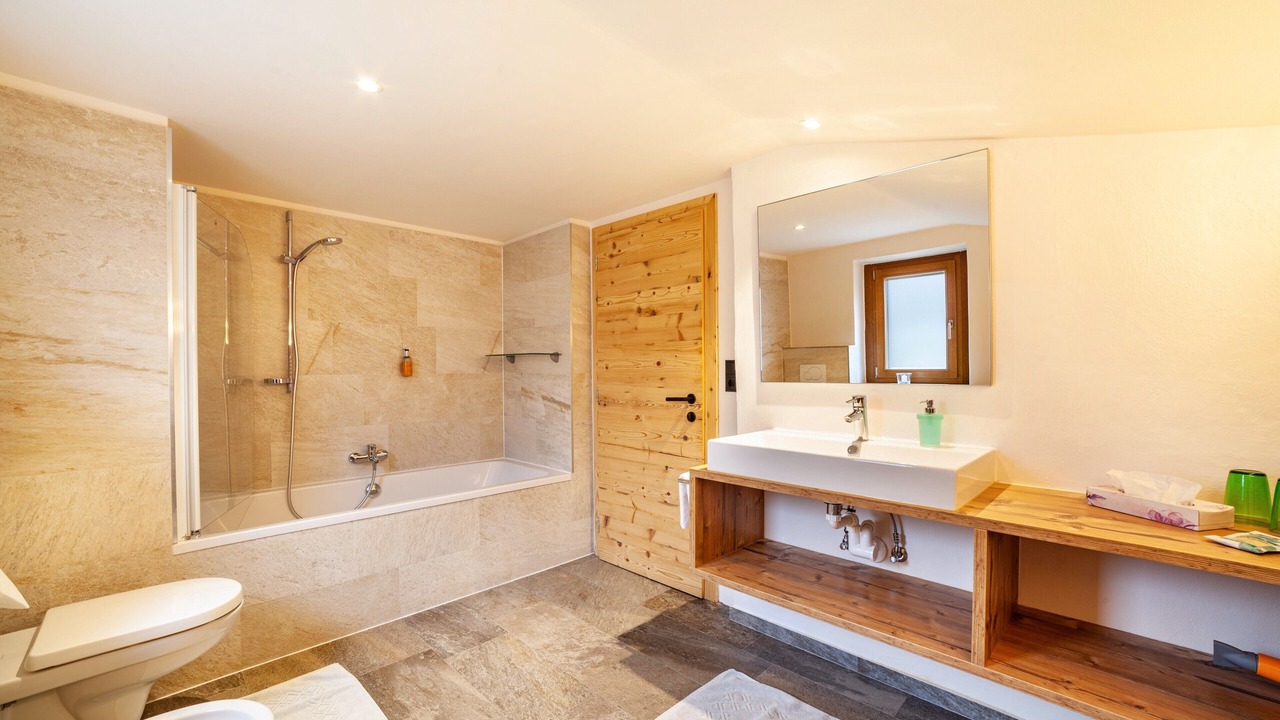 Photo of Bathroom in Caines