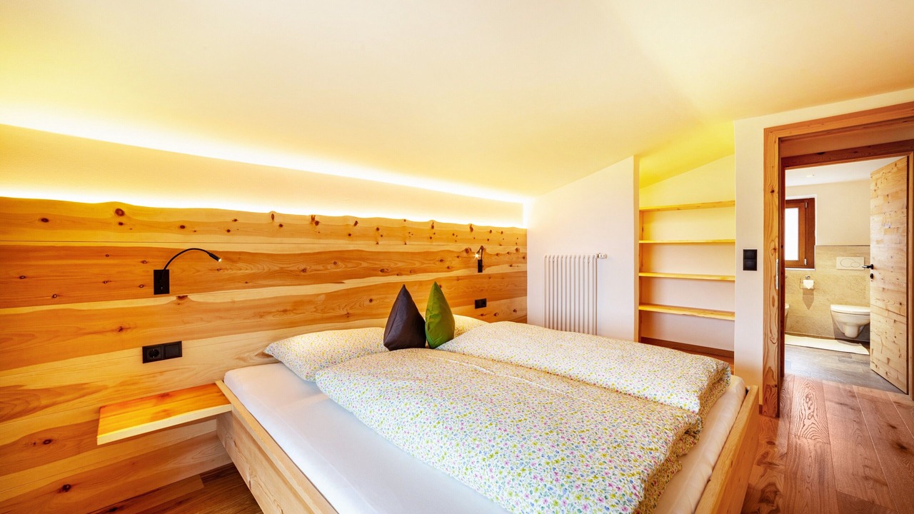 Photo of Bedroom in Caines